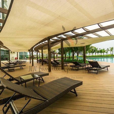 Nn Famille Guest House Pasir Gudang Exterior foto