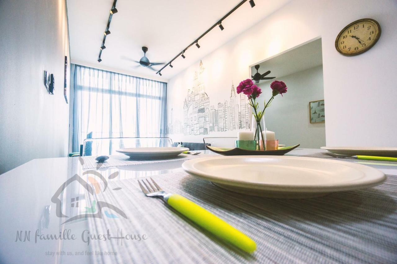 Nn Famille Guest House Pasir Gudang Exterior foto